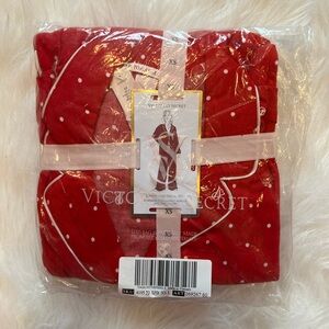 Victoria's Secret flannel long pajama set